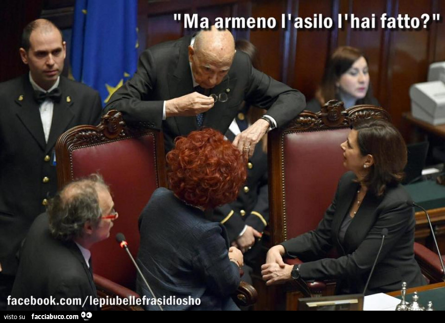 Napolitano a Valeria Fedeli. Ma armeno l'asilo l'hai fatto?